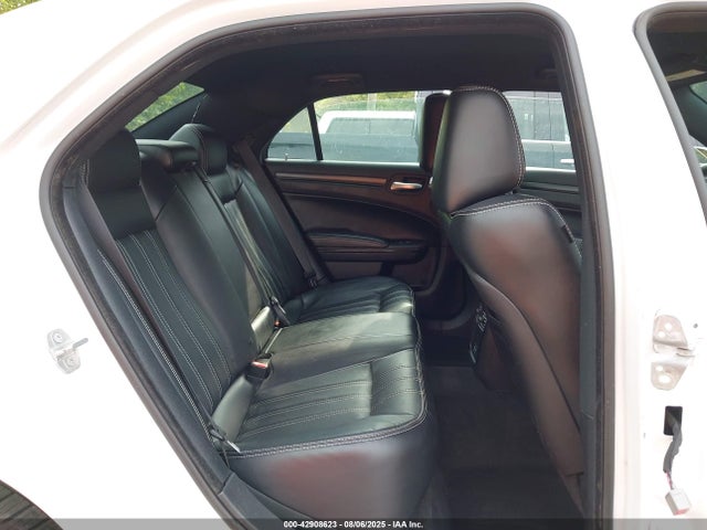 Chrysler 300 2015 2C3CCAGG2FH883086 Image 8
