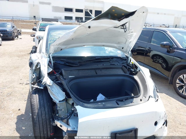2024 TESLA MODEL Y 7SAYGDEE5RA275985 Photo 9