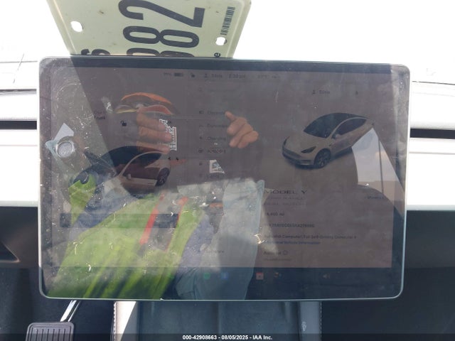 7SAYGDEE5RA275985 Tesla Model Y