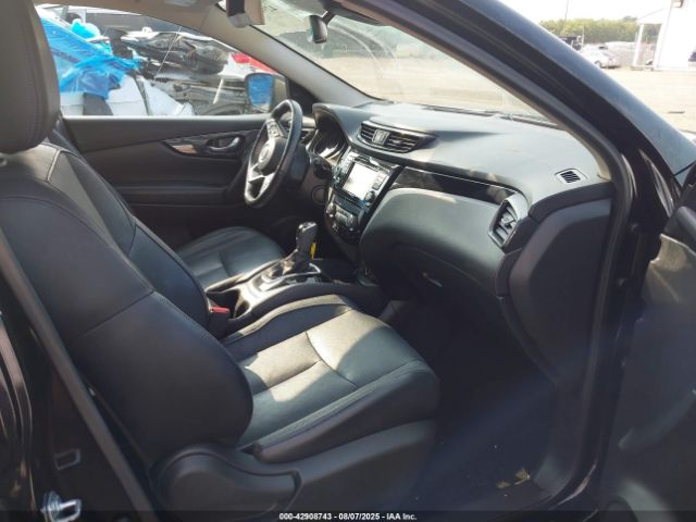 2017 NISSAN ROGUE SPORT JN1BJ1CR0HW127168 Photo 4