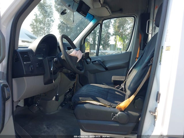 Mercedes-Benz Sprinter 2015 WD3PE8DB8FP128846 Image 8