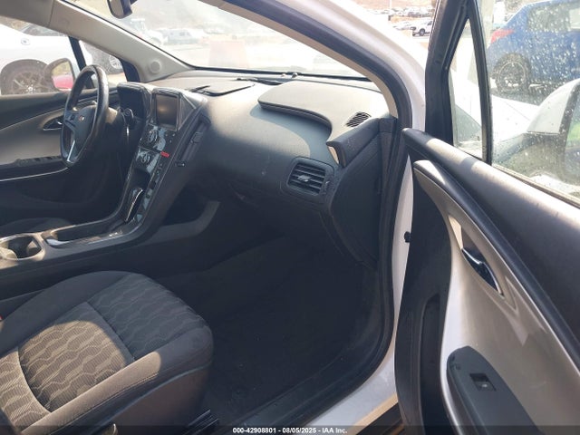 1G1RC6E46FU128105 Chevrolet luu - ffv, e-flex, fam 0