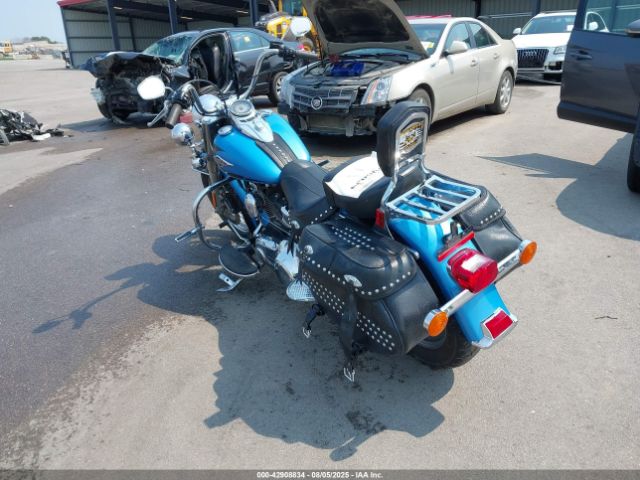 2011 HARLEY-DAVIDSON FLSTC 1HD1BW511BB025532 Photo 2