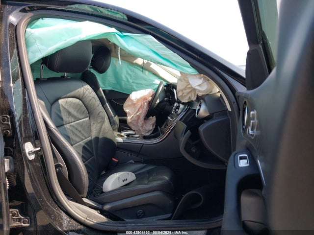 2016 MERCEDES-BENZ C 300 55SWF4JB3GU169407 Photo 4