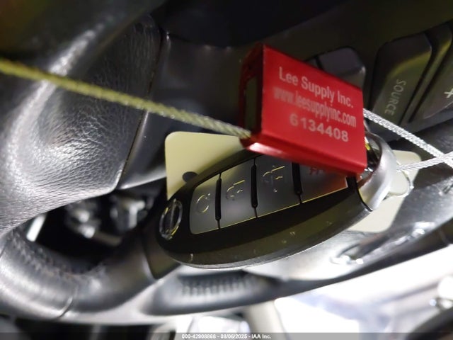 Nissan 2019 2019 5N1DR2MM1KC588441 Image 11
