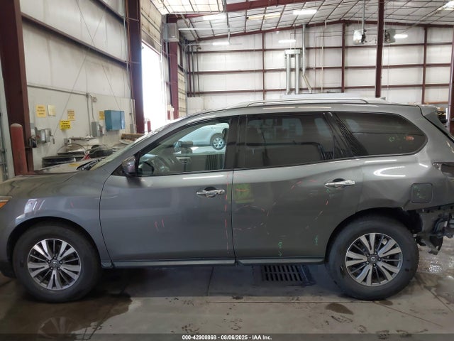 Nissan 2019 2019 5N1DR2MM1KC588441 Image 15