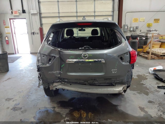 Nissan 2019 2019 5N1DR2MM1KC588441 Image 17