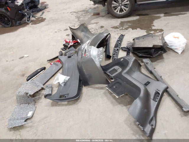 Nissan 2019 2019 5N1DR2MM1KC588441 Image 12