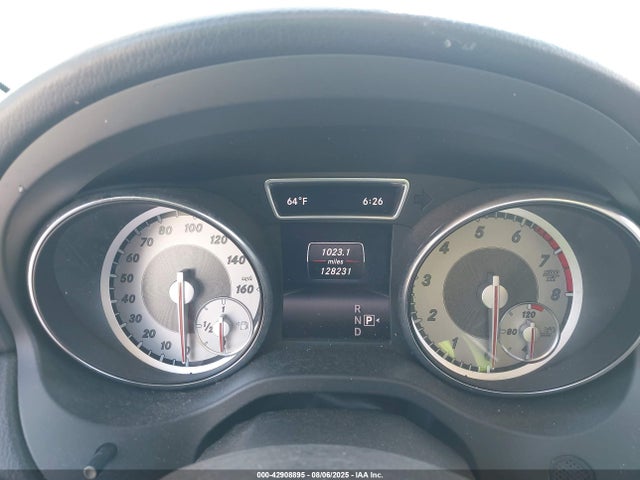 WDCTG4GB3FJ056471 Mercedes-Benz GLA-Class