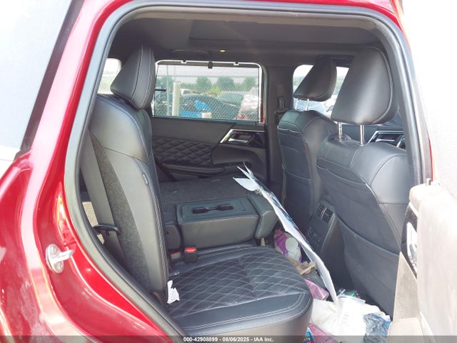 Продажа на аукционе авто 2023 Mitsubishi Outlander Sel Black Edition 2wd, vin: JA4J3VA88PZ041974, номер лота: 42908899
