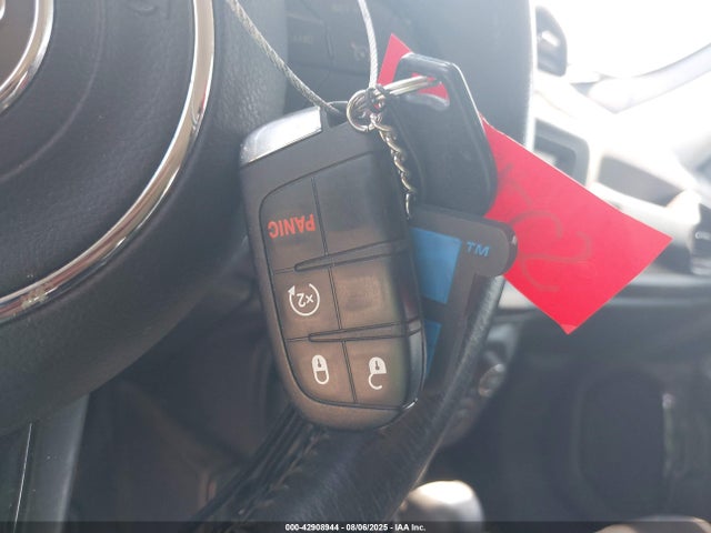 Jeep Renegade 2020 ZACNJABB2LPL90151 Image 11