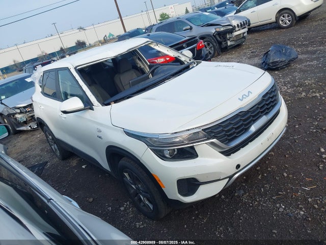 42908989 :رقم المزاد ، KNDEPCAA9P7348343 vin ، 2023 Kia Seltos Lx مزاد بيع