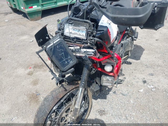 1HD1ZGS1XRB956501 Harley-Davidson Revolution Max 1250