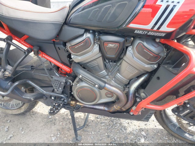 1HD1ZGS1XRB956501 Harley-Davidson Revolution Max 1250