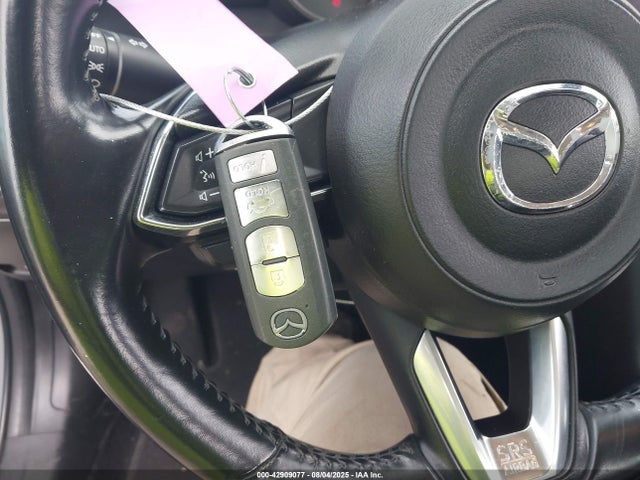 Mazda py 2018 3MZBN1V37JM204955 Image 11