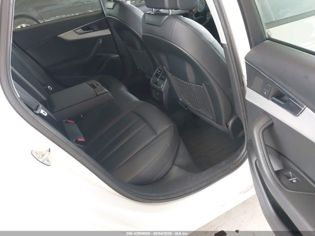 2017 AUDI A4 WAUANAF4XHN036540 Photo 7