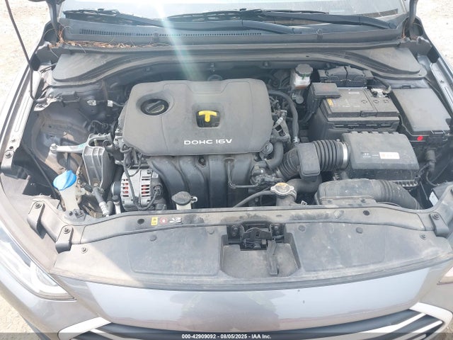 Hyundai mpi nu 2018 5NPD74LF4JH350577 Image 10