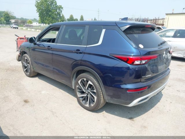 2023 MITSUBISHI OUTLANDER JA4J4UA83PZ044899 Photo 2