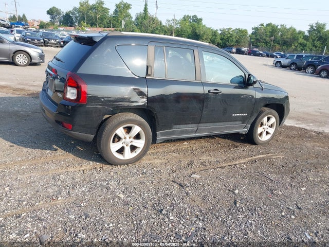 Jeep 2016 2016 1C4NJDEB6GD759310 Image 4