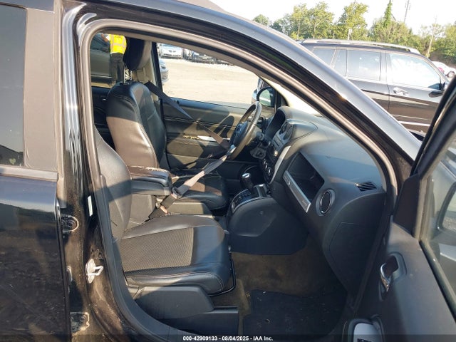 Jeep 2016 2016 1C4NJDEB6GD759310 Image 5