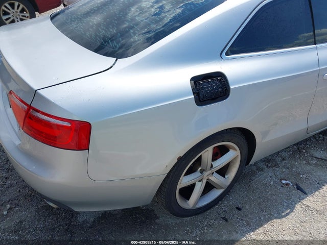 2009 AUDI A5 WAUDK78T29A005336 Photo 5