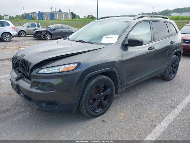 2017 JEEP CHEROKEE 1C4PJLABXHW585935 Photo 1