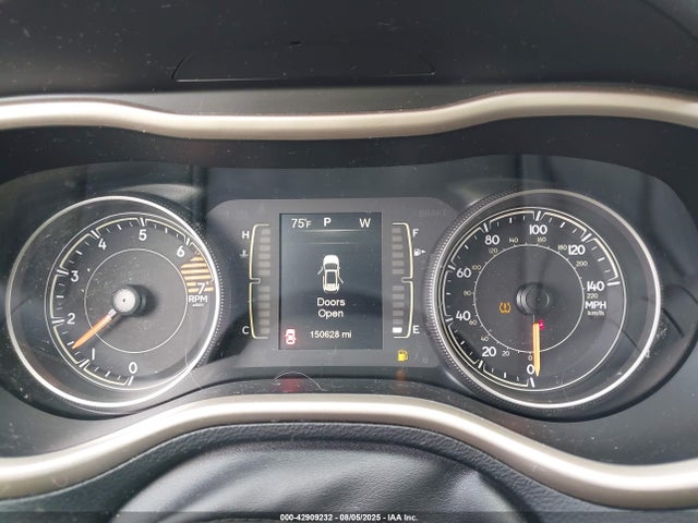 2017 JEEP CHEROKEE 1C4PJLABXHW585935 Photo 6