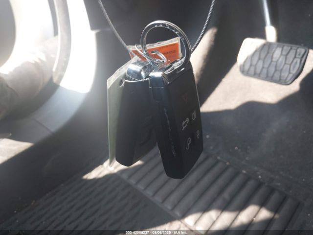 2022 JAGUAR F-PACE SADCJ2EX3NA689226 Photo 10