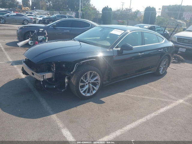 Audi A5 2021 WAUABCF59MA033398 Image 2