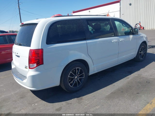 Dodge Grand Caravan 2017 2C4RDGEG0HR799192 Image 4