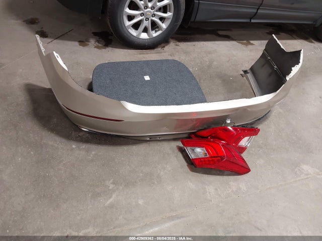 1HGCV1F45JA223128 Honda l15be