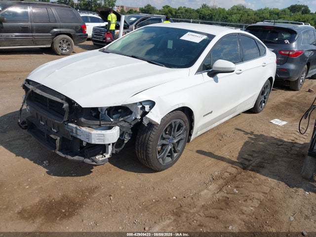 Ford 2.0l 4v atk hev 2018 3FA6P0LU9JR242331 Image 2