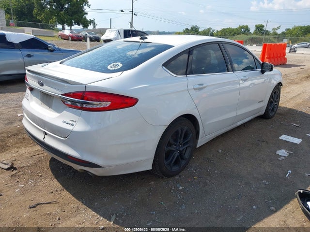 Ford 2.0l 4v atk hev 2018 3FA6P0LU9JR242331 Image 4