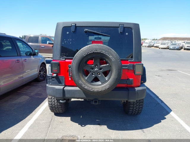 1C4HJWDG1GL109053 Jeep 2016