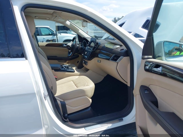 Mercedes-Benz m276 2019 4JGDA5GB6KB215386 Image 5