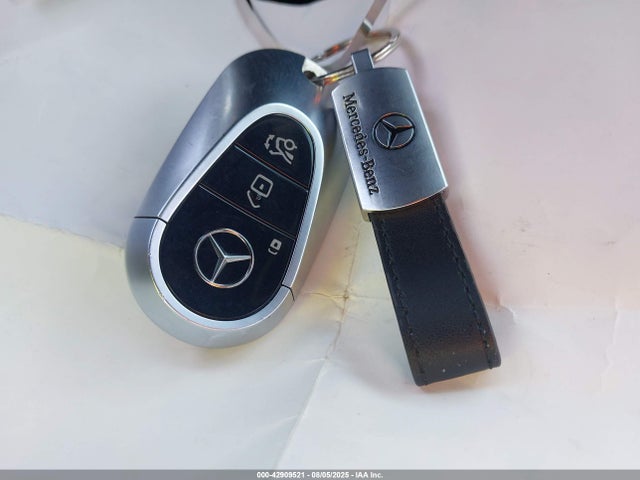 W1KCG2DBXPA024638 Mercedes-Benz ed