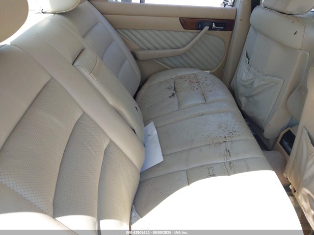 Продажа на аукционе авто 1990 Mercedes-benz 300 Se, vin: WDBCA24E2LA534027, номер лота: 42909533