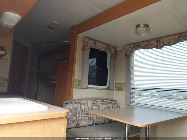 Продажа на аукционе авто 2007 Four Winds Travel Trailer, vin: 47CTFTN287G524505, номер лота: 42909552