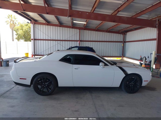 Dodge Challenger 2016 2C3CDZAG8GH245723 Image 12