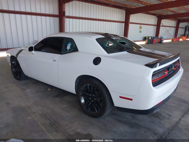 Dodge Challenger 2016 2C3CDZAG8GH245723 Image 3