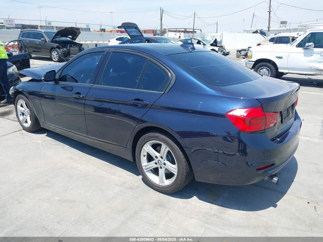 BMW 2016 2016 WBA8E9G59GNT45399 Image 3