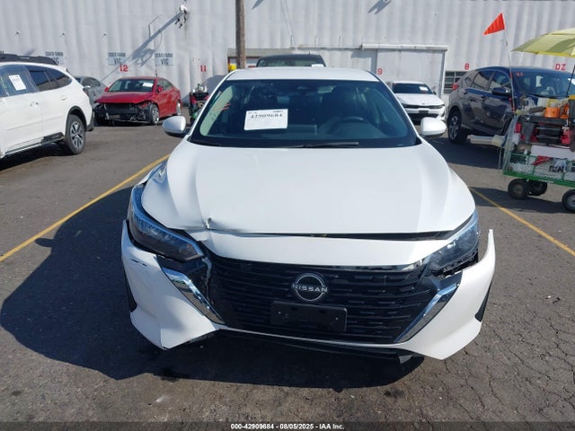 Nissan 2024 2024 3N1AB8CV2RY206138 Image 12
