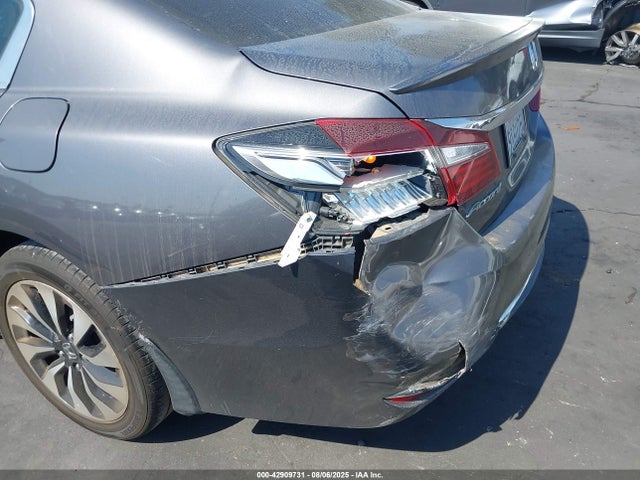 Honda lfa1 2017 JHMCR6F54HC002142 Image 21