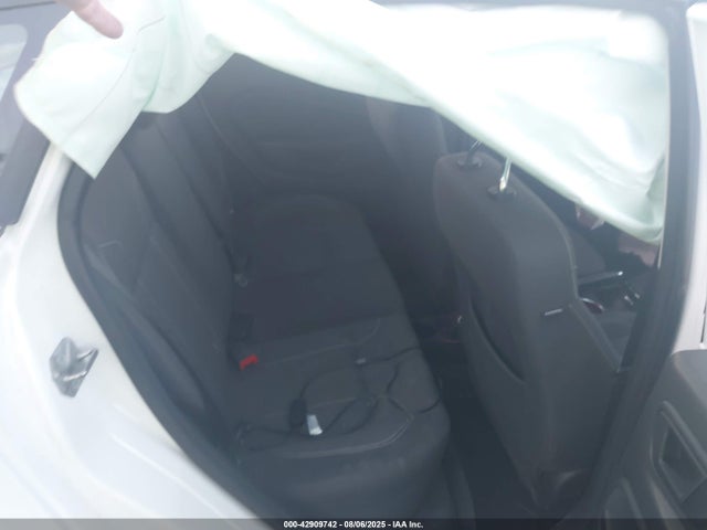 Ford 2019 2019 3FADP4EJ2KM143088 Image 8
