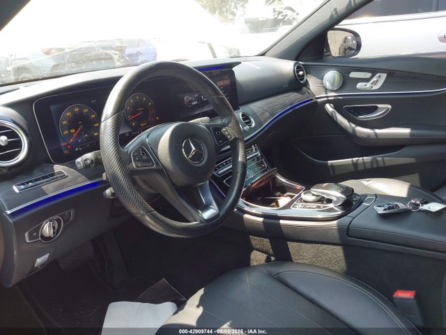 WDDZF4JB6HA085600 Mercedes-Benz m274