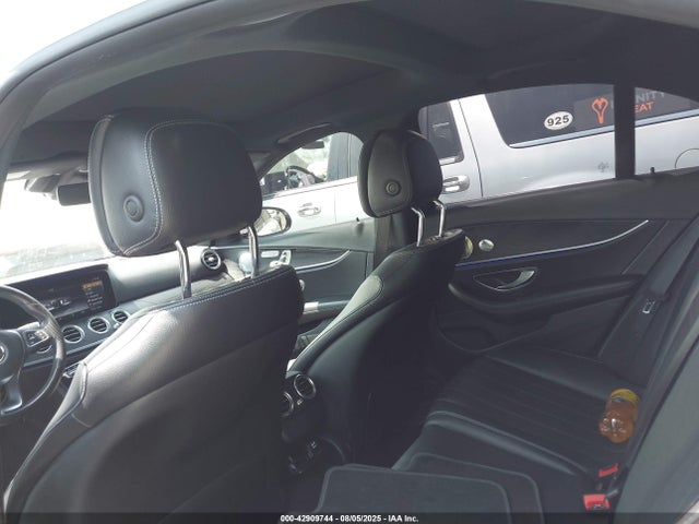 WDDZF4JB6HA085600 Mercedes-Benz m274