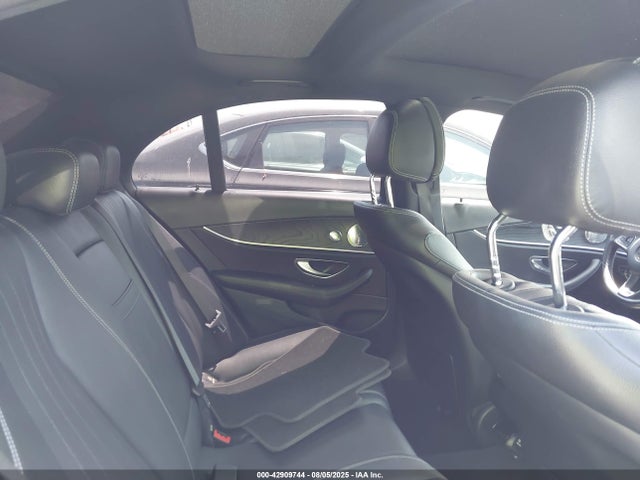 WDDZF4JB6HA085600 Mercedes-Benz m274