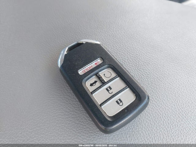 1HGCV3F17KA007302 Honda lfb2