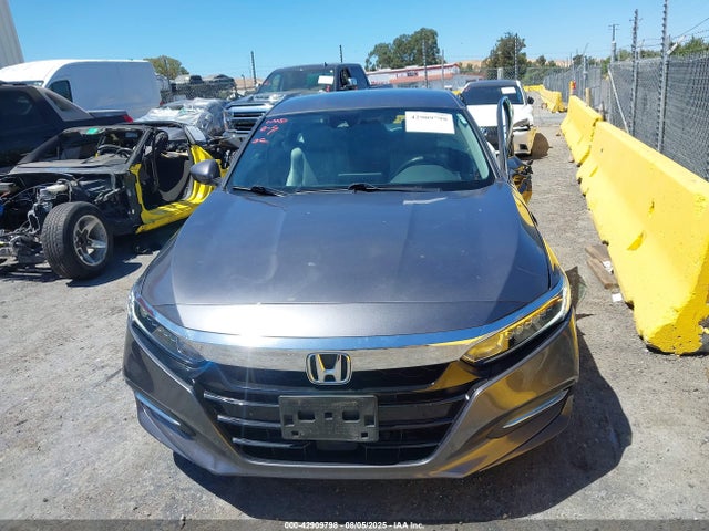 1HGCV3F17KA007302 Honda lfb2
