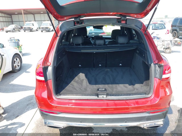 WDC0G4KB8HF162009 Mercedes-Benz m274